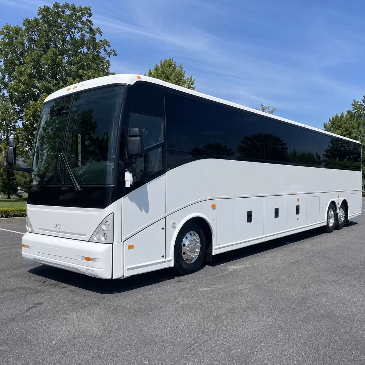 daily employee shuttle buses along sandy s i 15 corridor