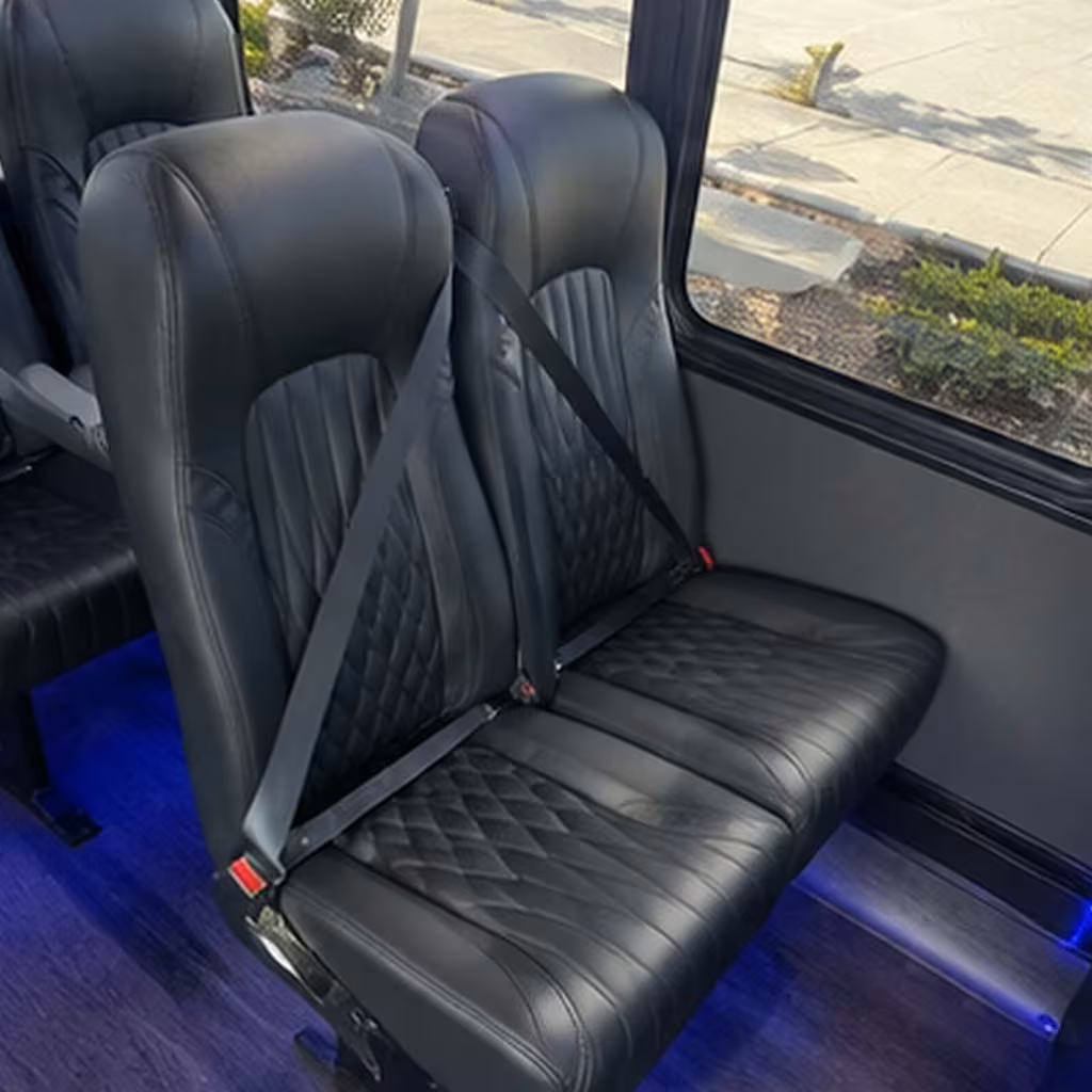 sandy 28 passenger minibus rental
