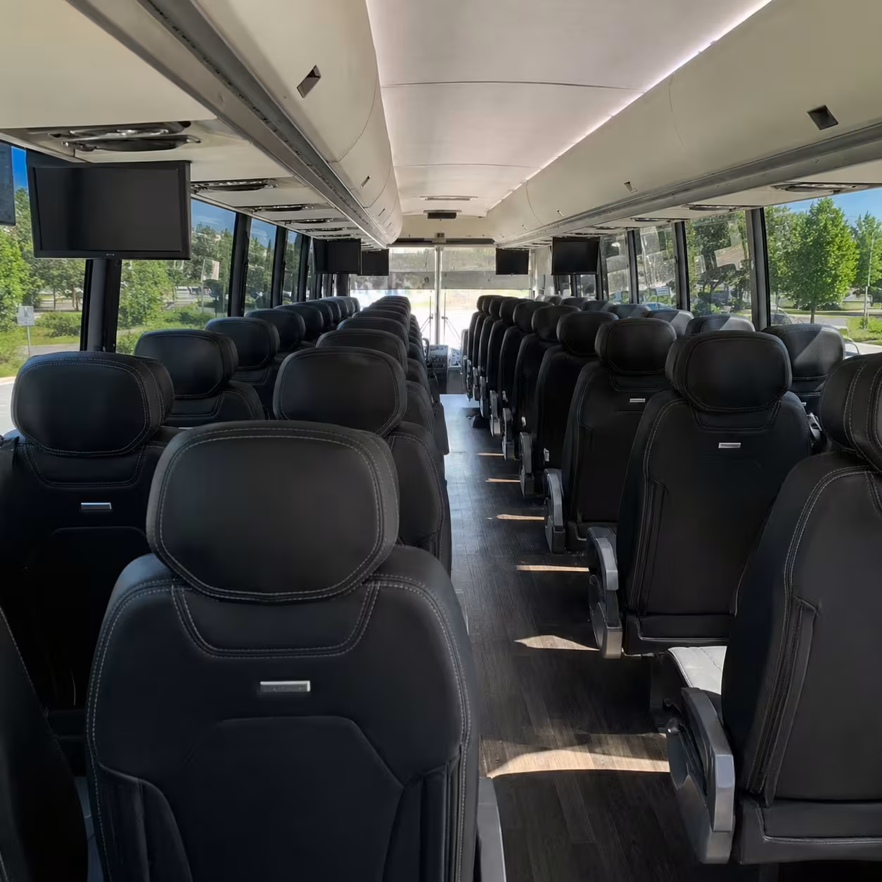 sandy charter bus rentals to salt lake city international airport