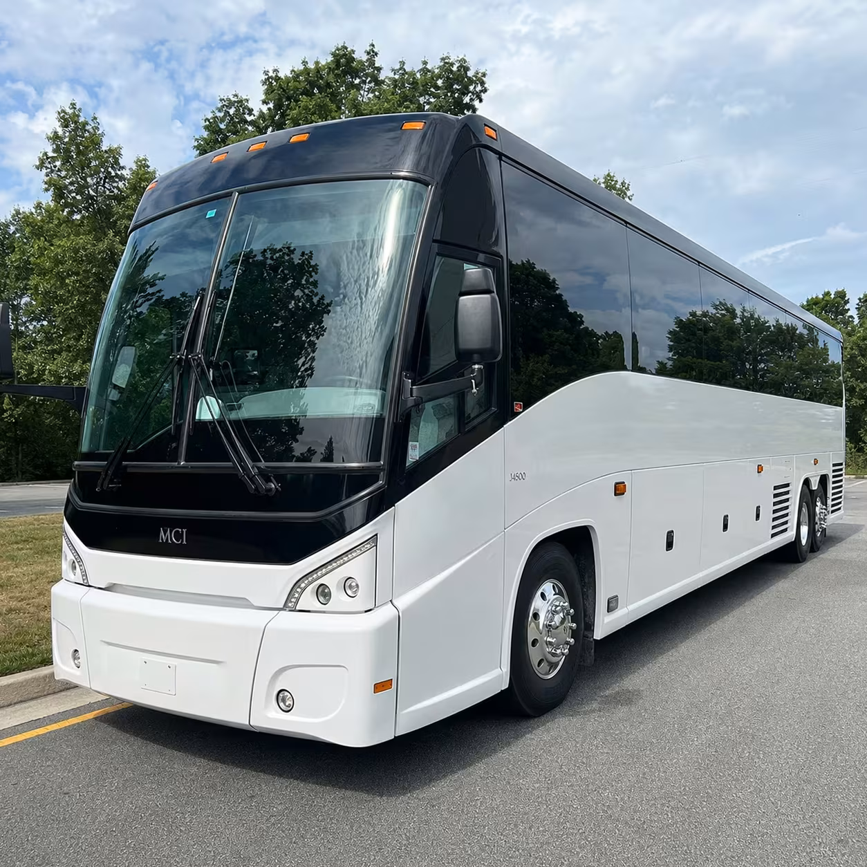 sandy corporate bus rentals to salt lake city airport