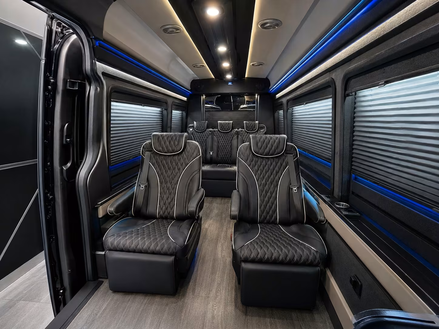 sandy remote parking and off site lot shuttle buses