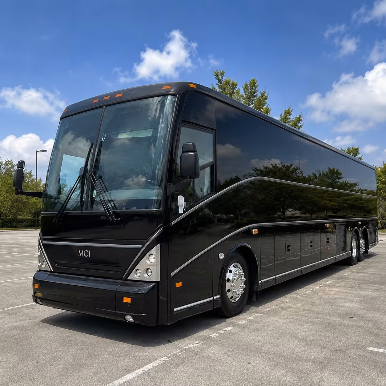 sandy shuttle buses for aquarium and zoo field trips