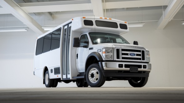 sandy 15 passenger minibus